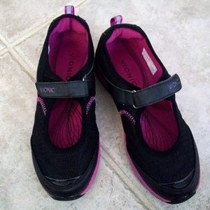 Vionic "Sunset" Sneakers